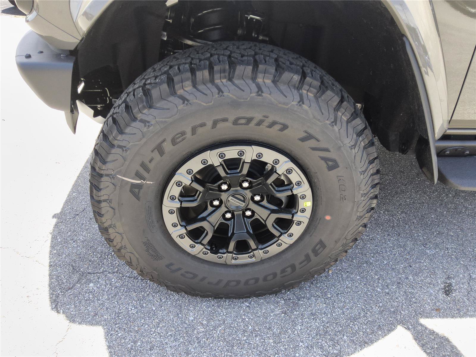 New 2026 Ford Bronco Raptor AWD/4WD image 9