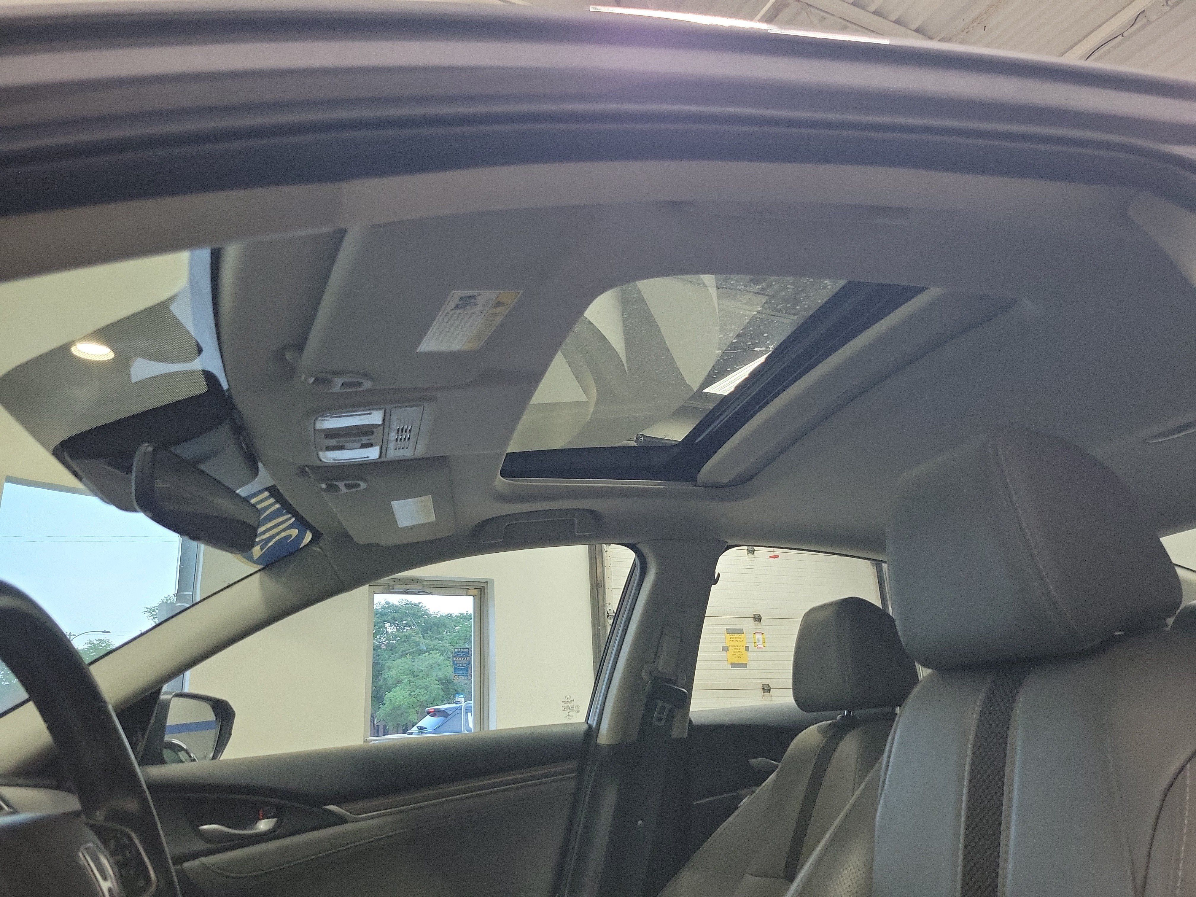 Used 2020 Honda Civic EX-L image 19