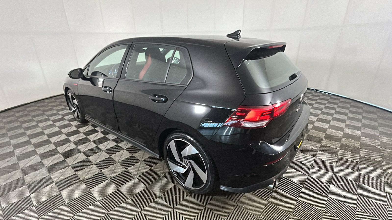 Used 2024 Volkswagen GTI S FWD image 4