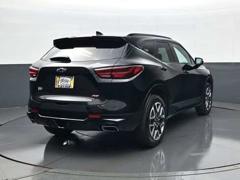 Used 2023 Chevrolet Blazer RS w/ Enhanced Convenience Package image 5