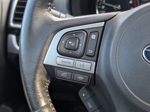 Used 2018 Subaru Forester 2.5i Limited image 19