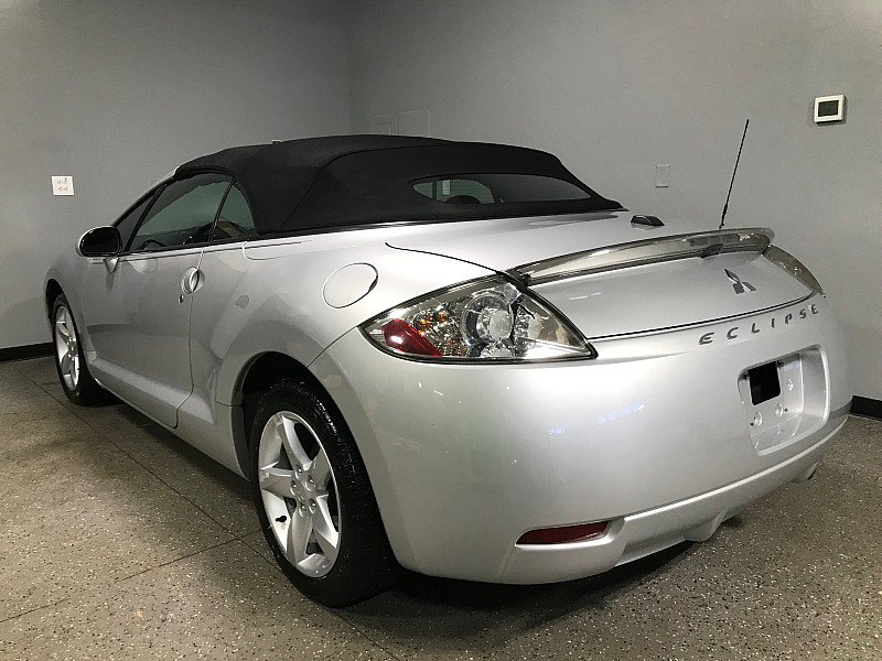 Used 2008 Mitsubishi Eclipse GS FWD image 10
