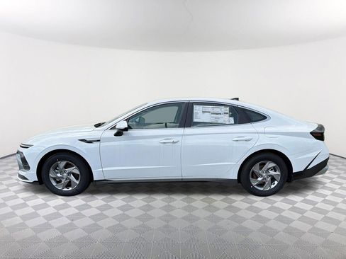 New 2026 Hyundai Sonata SE FWD image 8