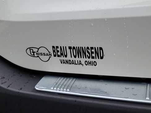 Certified 2023 Nissan Rogue SV w/ SV Premium B Package AWD/4WD image 6
