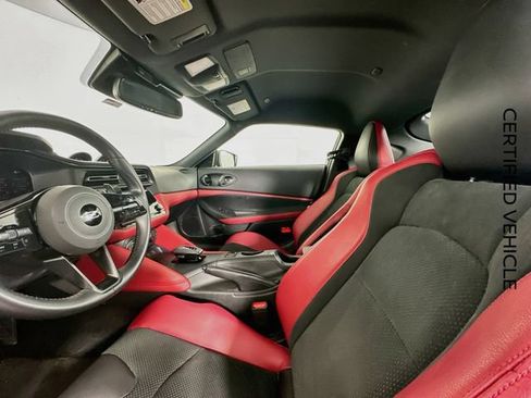 Certified 2024 Nissan Z Performance w/ Floor Mat Package RWD image 10