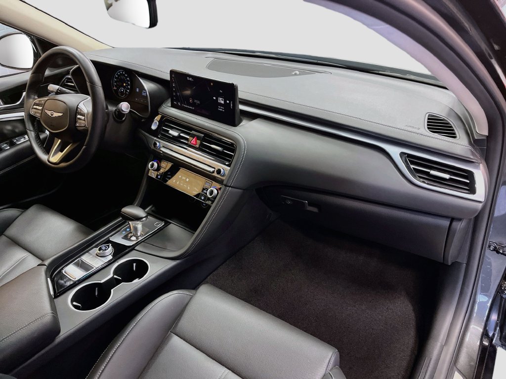 Used 2026 Genesis G70 2.5T AWD/4WD image 28