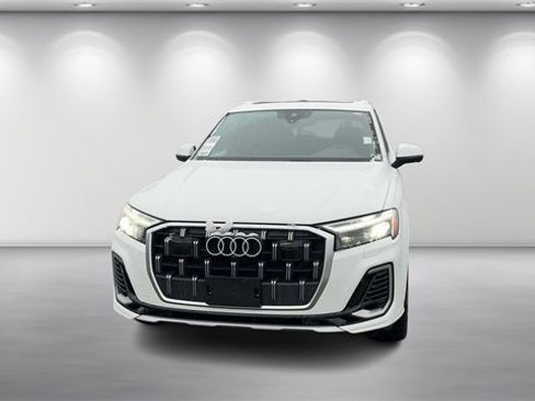Used 2025 Audi Q7 3.0T Premium Plus image 1
