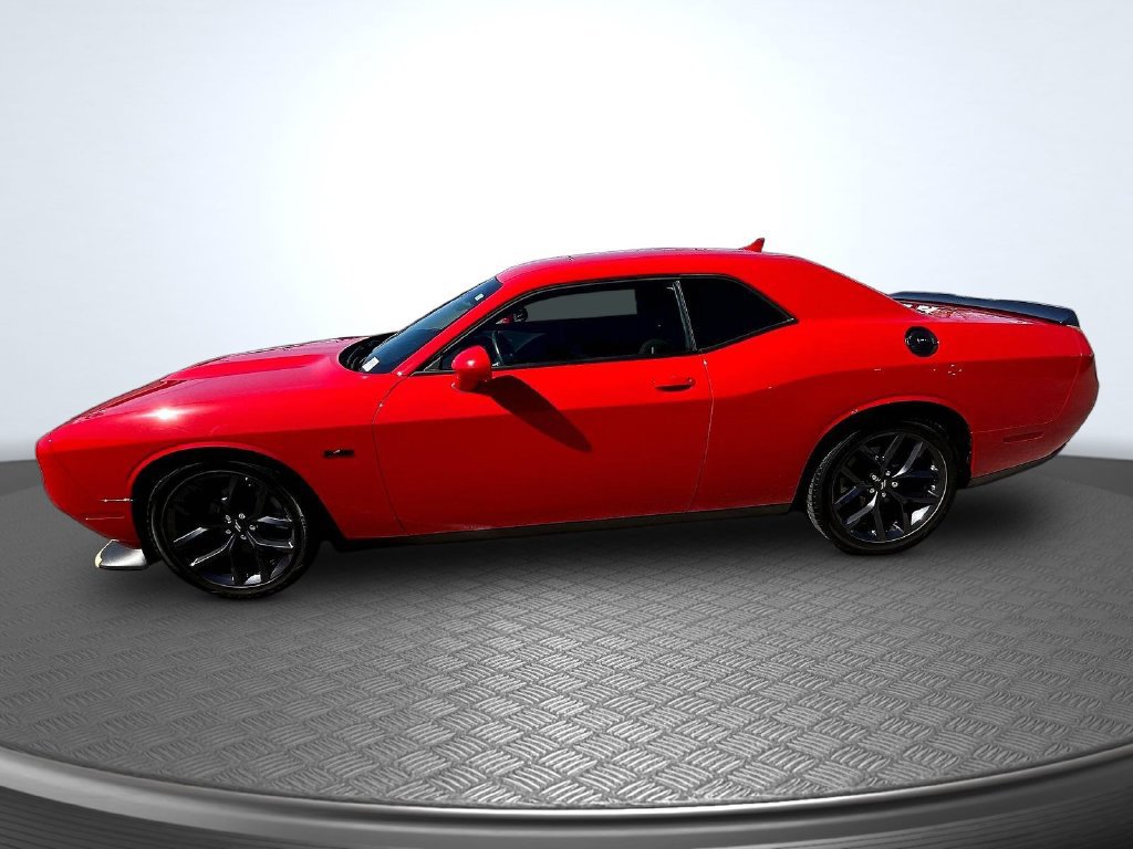Used 2023 Dodge Challenger R/T w/ Blacktop Package RWD image 8
