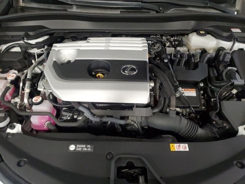 Used 2024 Lexus UX 250h AWD w/ Premium Package image 25