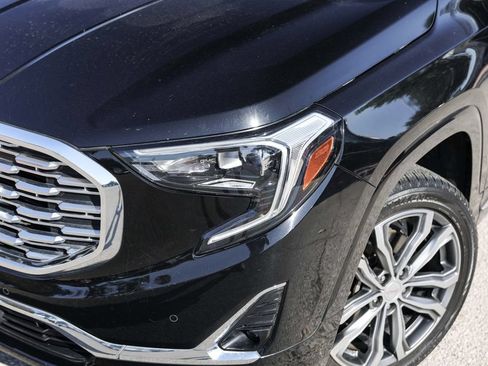 Used 2018 GMC Terrain Denali w/ Advanced Safety Package AWD/4WD image 3