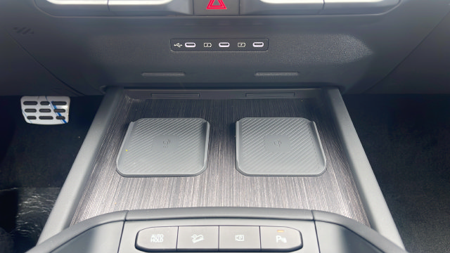 New 2027 Kia Telluride SX Prestige AWD/4WD image 24