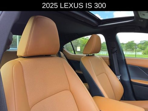 Used 2025 Lexus IS 300 w/ Premium Package image 11