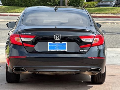 Used 2019 Honda Accord Sport image 10