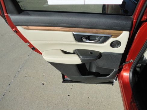 Used 2019 Honda CR-V EX-L image 10