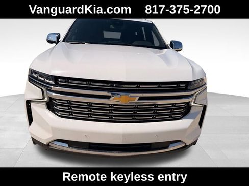 Used 2023 Chevrolet Suburban Premier image 7