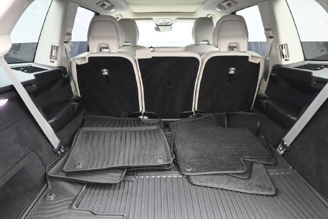 Used 2024 Volvo XC90 B5 Plus w/ Protection Package AWD/4WD image 29