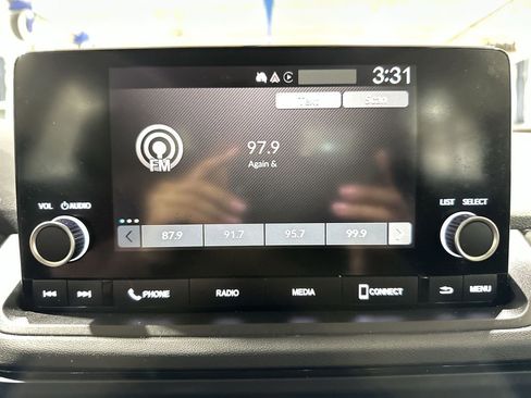 Used 2023 Honda Accord EX image 12