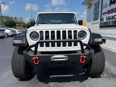 Used 2020 Jeep Gladiator Sport w/ Quick Order Package 24S AWD/4WD image 3