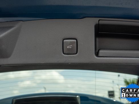Used 2020 Ford Escape SEL FWD image 32