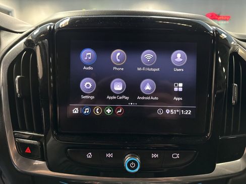 Used 2020 Chevrolet Traverse LT image 34