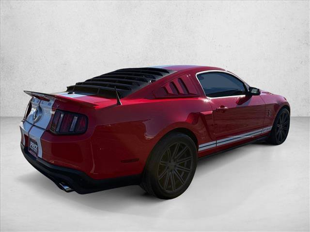 Used 2010 Ford Mustang Shelby GT500 RWD image 5
