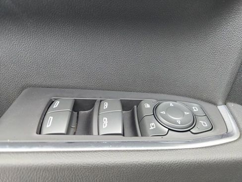 Used 2022 Chevrolet Silverado 1500 LTZ image 28