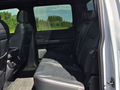 Used 2025 Ford F150 Raptor AWD/4WD image 8