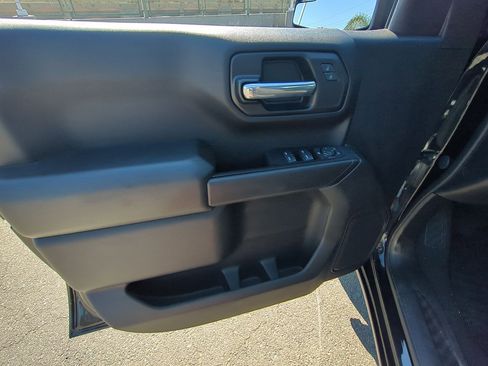 Used 2022 Chevrolet Silverado 1500 Custom image 21