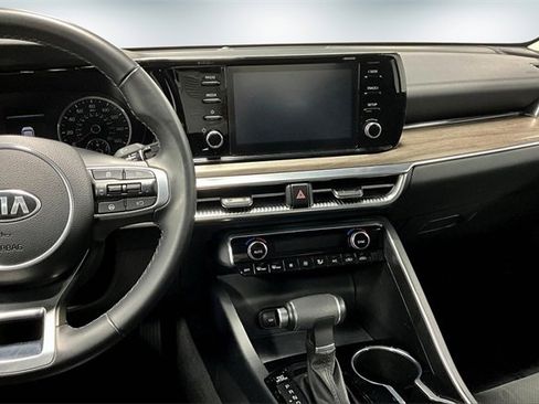 Used 2021 Kia K5 EX image 11