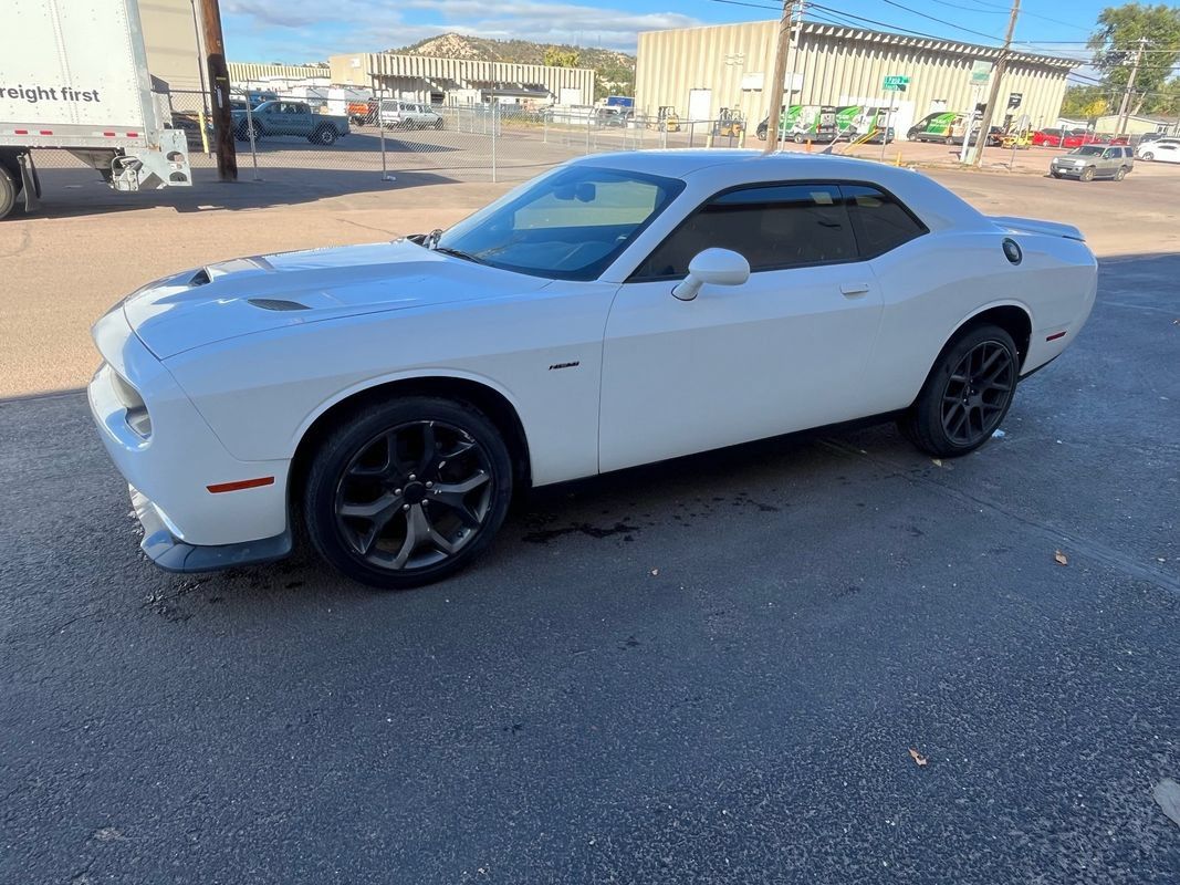 Used 2018 Dodge Challenger R/T Plus RWD image 4