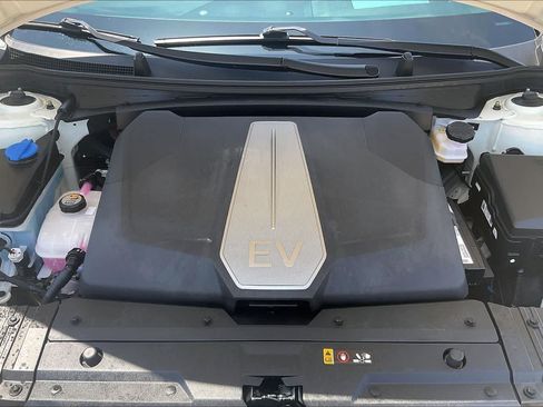 Certified 2022 Kia EV6 GT-Line w/ GT-Line Suede Seat Package RWD image 9