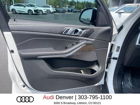 Used 2023 BMW X5 xDrive40i w/ Parking Assistance Package AWD/4WD image 9