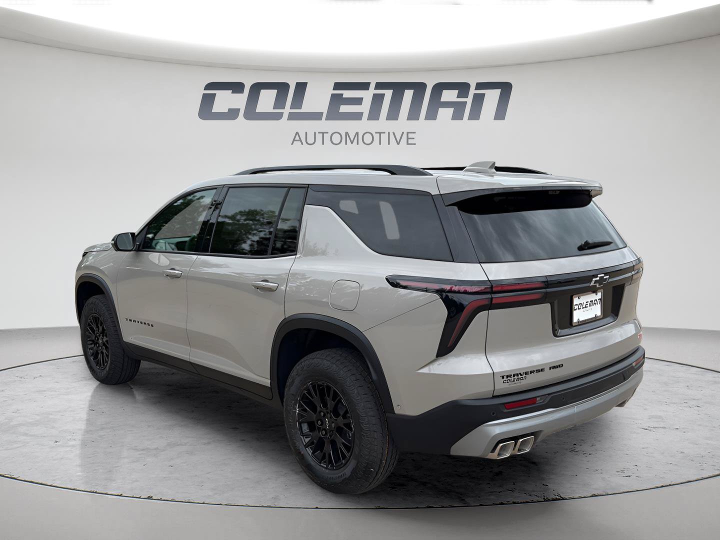 New 2027 Chevrolet Traverse Z71 w/ Enhanced Driving Package AWD/4WD image 22