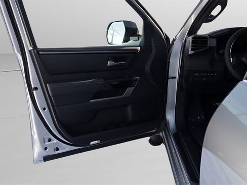 New 2026 Toyota Tundra Limited w/ Limited PVM Package image 11