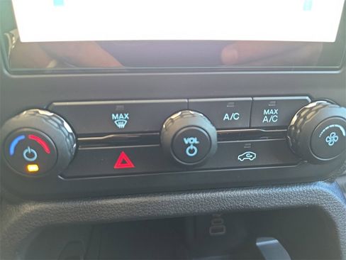 Used 2024 Ford Ranger XL image 17