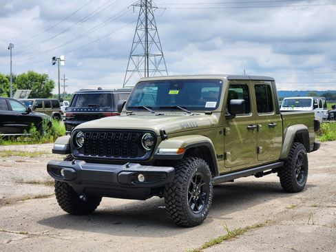 New 2025 Jeep Gladiator Willys image 12