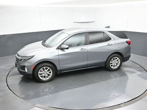 Used 2023 Chevrolet Equinox LT image 45