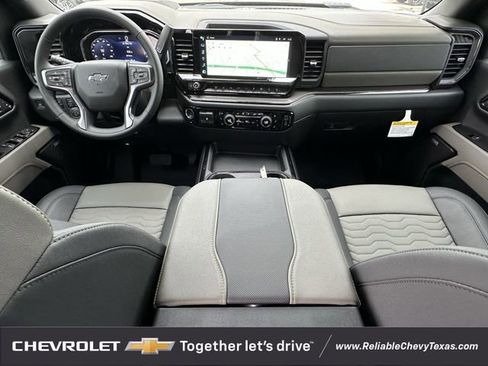 New 2026 Chevrolet Silverado 2500 ZR2 AWD/4WD image 11