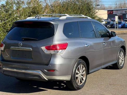 Used 2015 Nissan Pathfinder SV w/ Cargo Package image 7