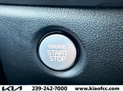 New 2026 Kia Sorento LX image 35