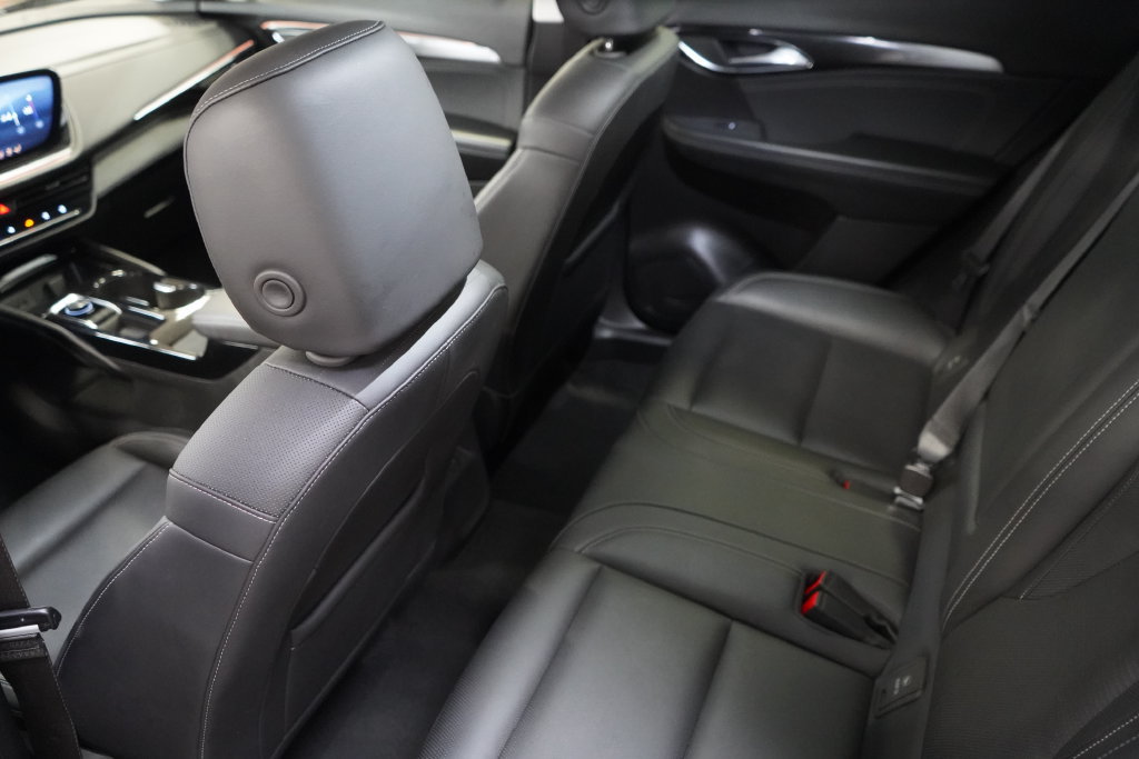 Used 2024 Buick Envision Preferred AWD/4WD image 29
