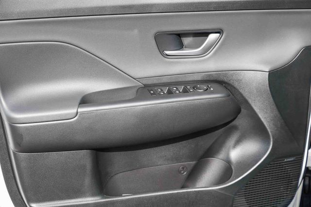 New 2026 Hyundai Kona Limited FWD image 25