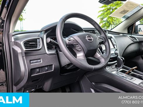 Used 2024 Nissan Murano SV FWD image 21