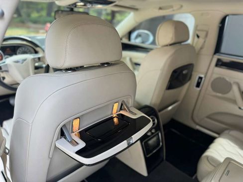 Used 2014 Bentley Flying Spur W12 image 31