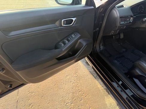 Used 2024 Honda Civic Sport image 14