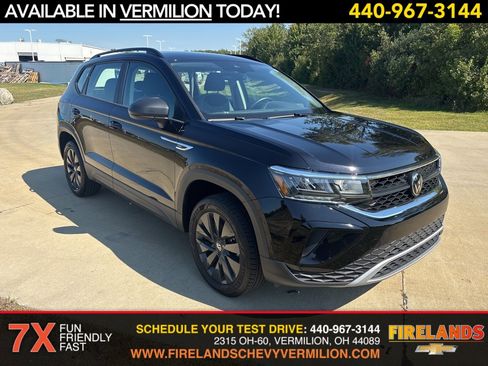 Used 2024 Volkswagen Taos S image 7