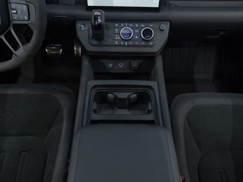 Used 2023 Land Rover Defender 110 V8 image 73