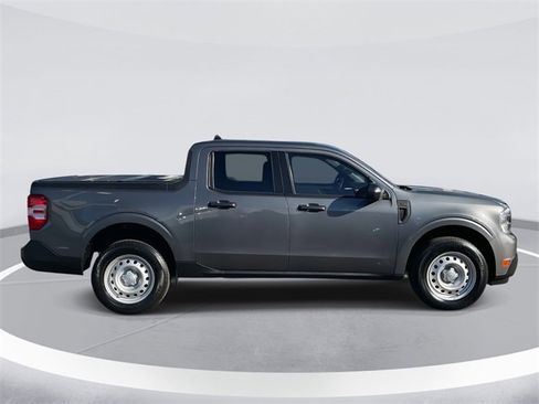 Certified 2022 Ford Maverick XL w/ Equipment Group 100A Standard image 4