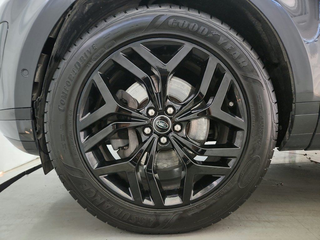 Used 2020 Land Rover Range Rover Evoque SE AWD/4WD image 34