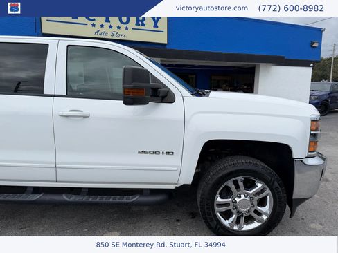 Used 2018 Chevrolet Silverado 2500 LT w/ LT Fleet Convenience Package image 11